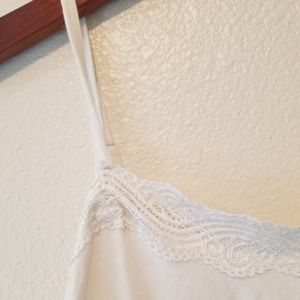SOLD Ann Taylor white lace trim cami tank top M/L